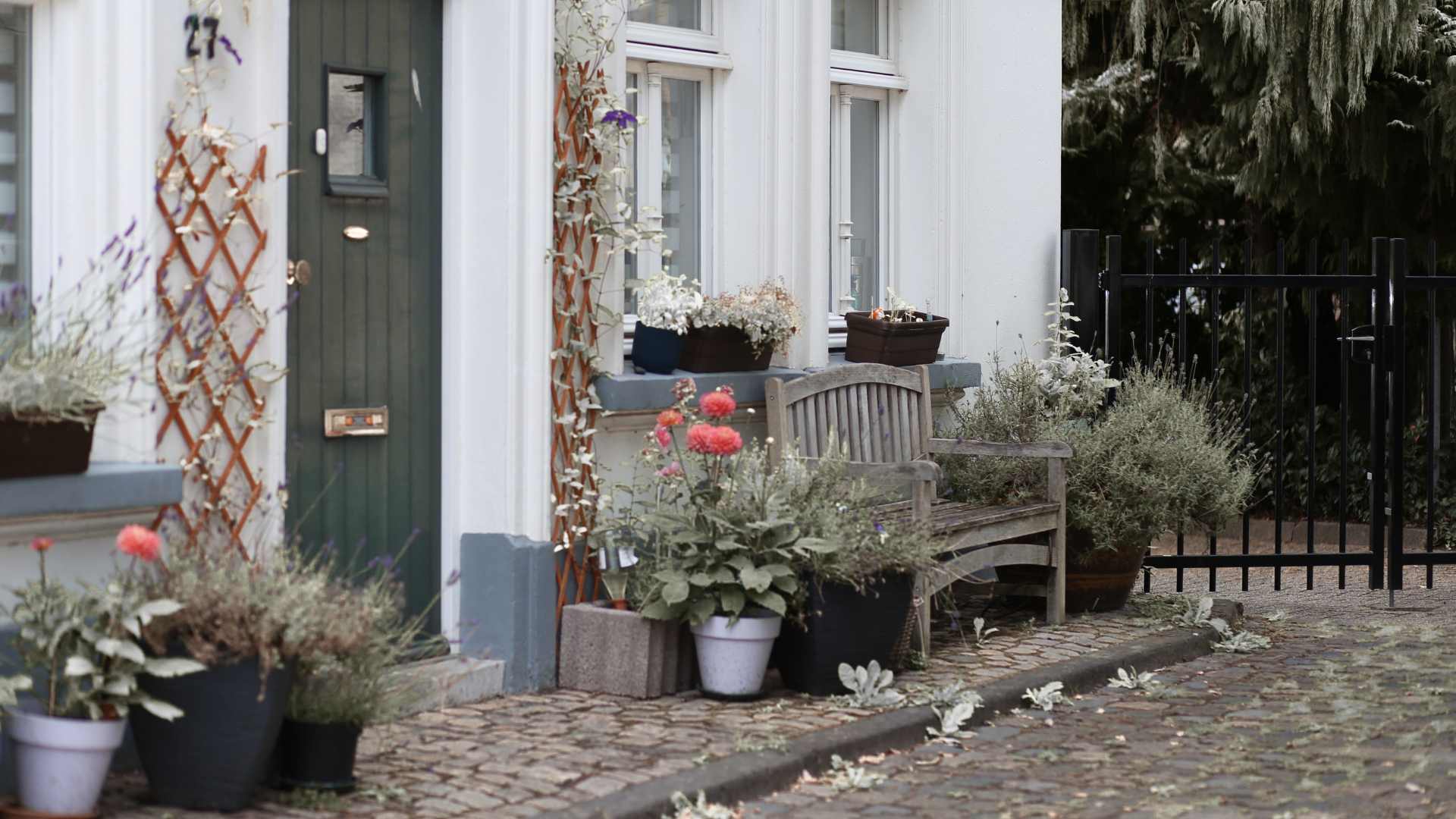 House with cobblestone